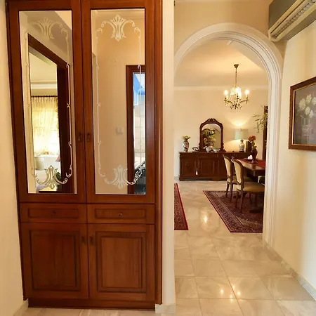 Palio PalaiónTsiflíkion