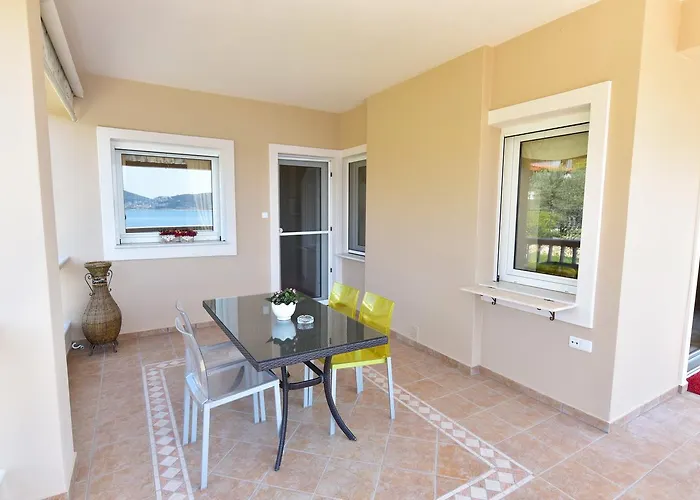 Lejlighed Palio PalaiónTsiflíkion